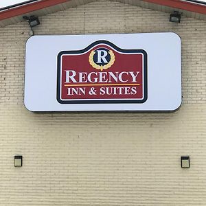 Regency Inn And Suites